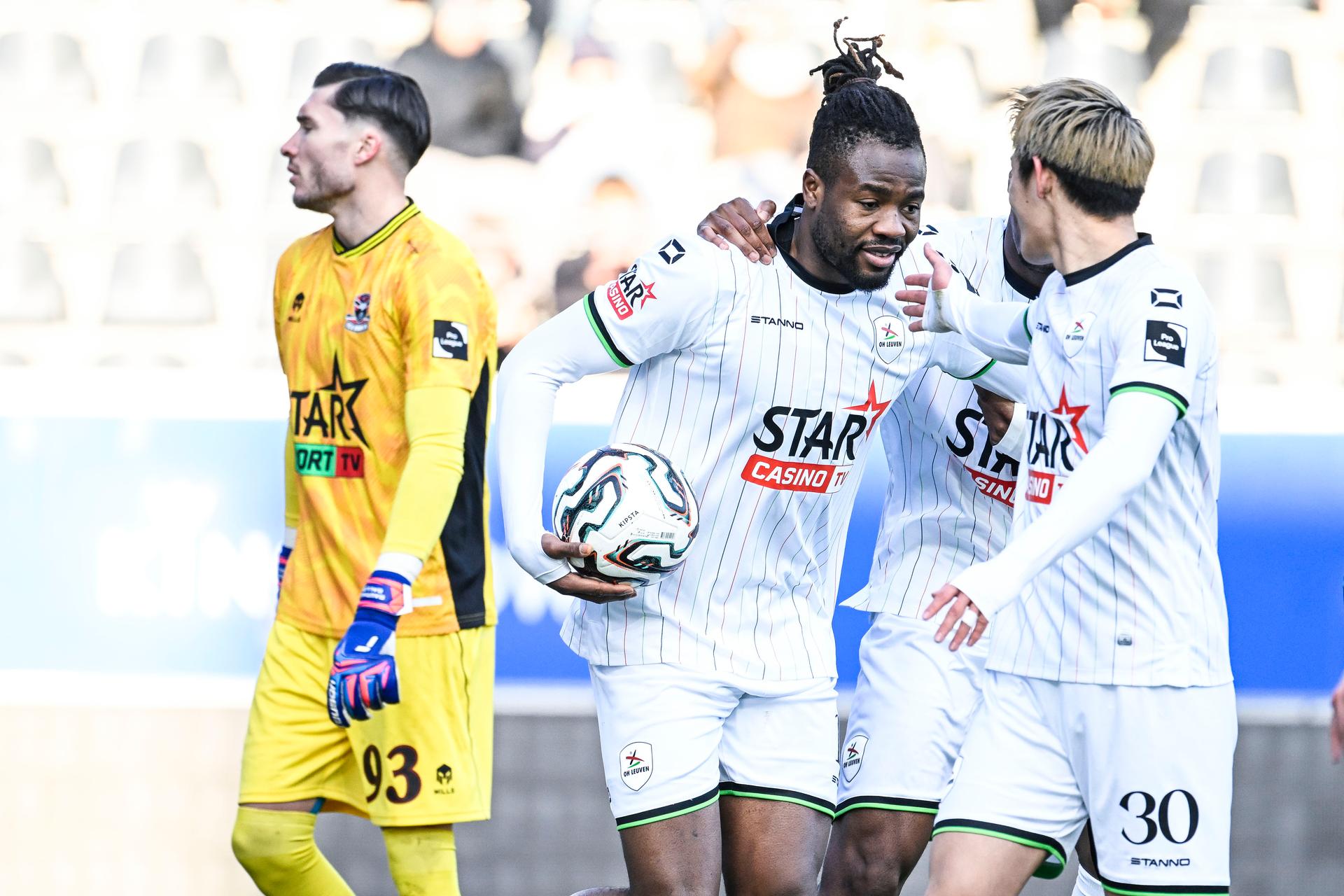 OHL's Chukwubuikem Ikwuemesi celebrates after scoring during a soccer match between Oud-Heverlee Leuven and FCV Dender EH, Saturday 14 February 2026 in Leuven, on day 25 of the 2025-2026 'Jupiler Pro League' first division of the Belgian championship. BELGA PHOTO TOM GOYVAERTS