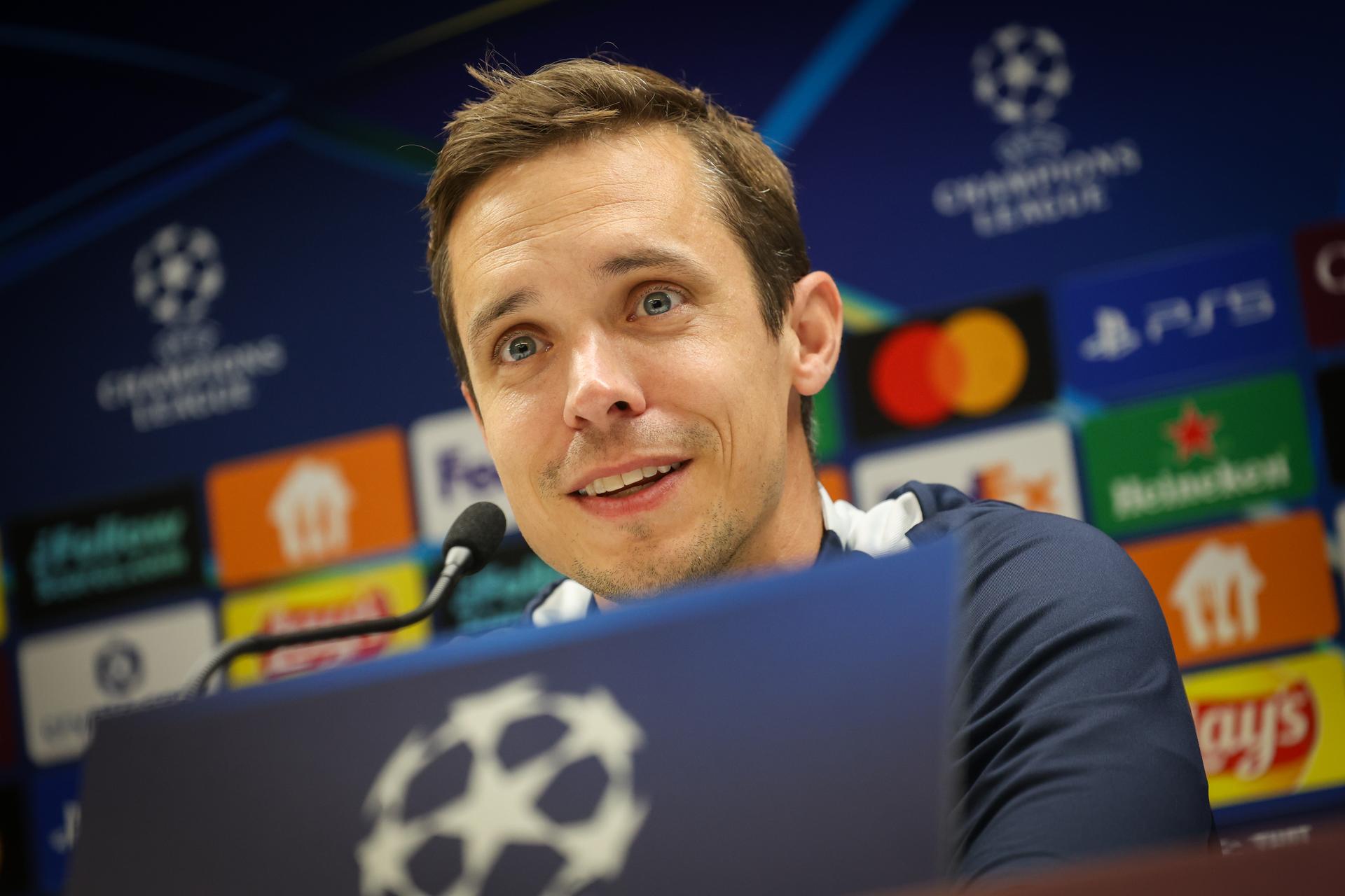 Union's new head coach David Hubert pictured during a press conference of Belgian soccer team Royale Union Saint-Gilloise in Brussels, on Monday 20 October 2025. The team prepares for tomorrow's match against Italian team Internazionale Milano, on the third day of the League phase of the UEFA Champions League tournament. BELGA PHOTO VIRGINIE LEFOUR
