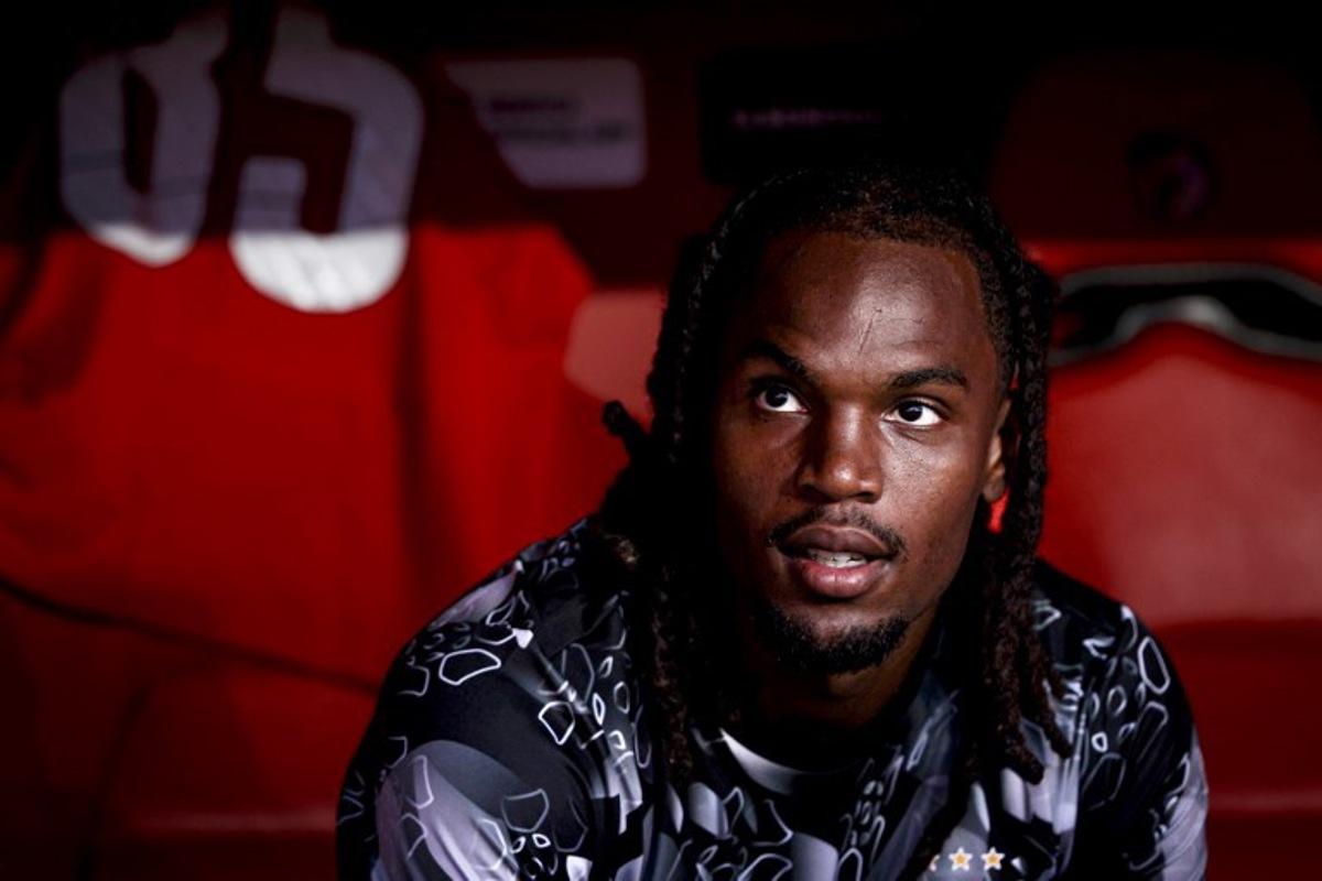 Benfica's Portuguese midfielder Renato Sanches #85 is pictured before the Portuguese league football match between SL Benfica and Casa Pia AC at the Luz stadium in Lisbon on August 17, 2024.  FILIPE AMORIM / AFP