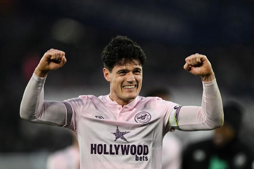 Brentford's Danish midfielder #06 Christian Norgaard celebrates at the end of the English Premier League football match between West Ham United and Brentford at the London Stadium, in London on February 15, 2025. Brentford wins 1 - 0 against West Ham United. Ben STANSALL / AFP