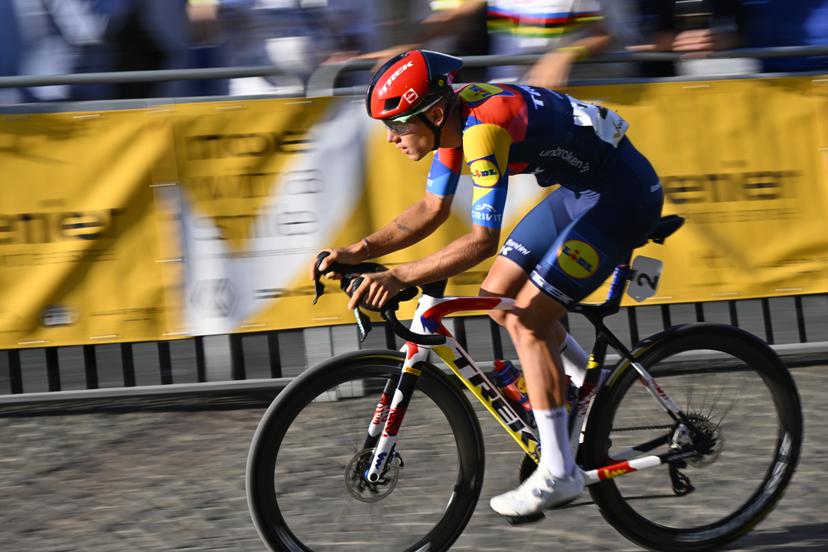 Belgian Thibau Nys of Lidl-Trek pictured in action during the 'Natourcriterium Aalst' cycling event, Monday 28 July 2025 in Aalst. The traditional 'criteriums' are local showcases for which mainly cyclists who rode the Tour de France are invited. BELGA PHOTO ERIC LALMAND