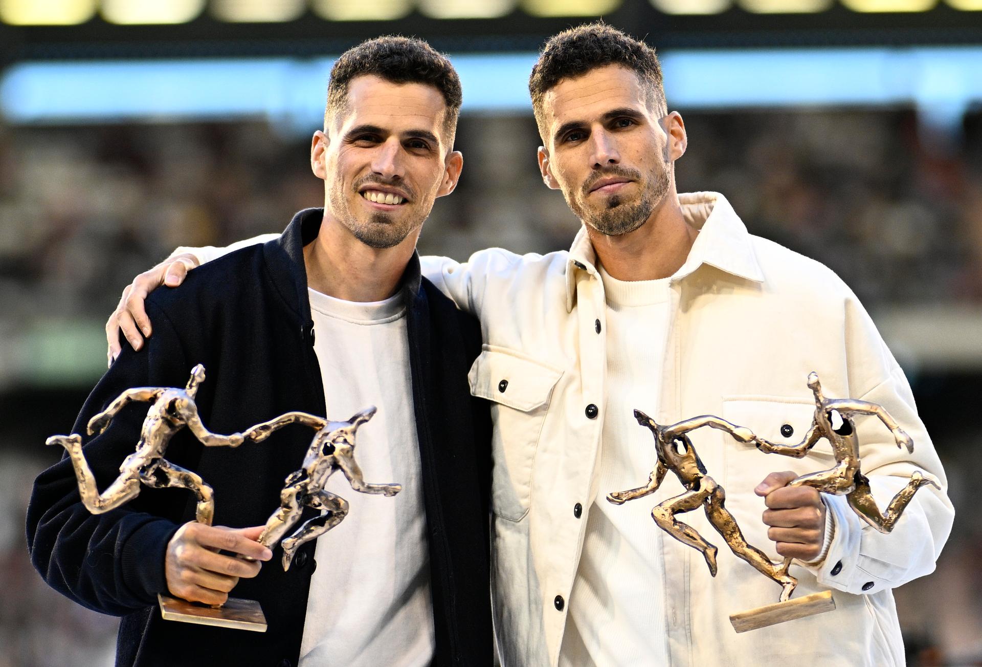 Belgian Jonathan Borlee and Belgian Kevin Borlee pictured during their farewell at the 48th edition of the Memorial Van Damme athletics event in Brussels, Saturday 14 September 2024. The 2024 Allianz Memorial Van Damme Diamond League meeting takes place on 13 and 14 September 2O24. BELGA PHOTO JASPER JACOBS