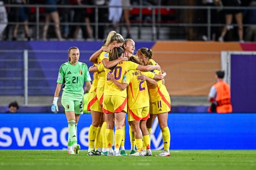 Marie DETRUYER of Belgium, Sari KEES of Belgium, Justine VANHAEVERMAET of Belgium, Davina PHILTJENS of Belgium celebrate after the women's UEFA Euro 2025 match between Portugal and Belgium at Stade de Tourbillon on July 11, 2025 in Sion, Switzerland. (Photo by Baptiste Fernandez/Icon Sport) BENELUX ONLY