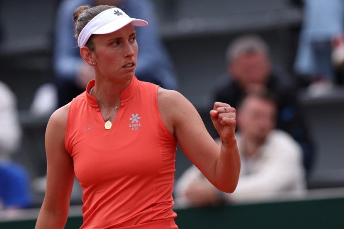 Belgium's Elise Mertens reacts after a point during her women's singles match against France's Lois Boisson on day 3 of the French Open tennis tournament at the Roland-Garros Complex in Paris on May 27, 2025.  Alain JOCARD / AFP