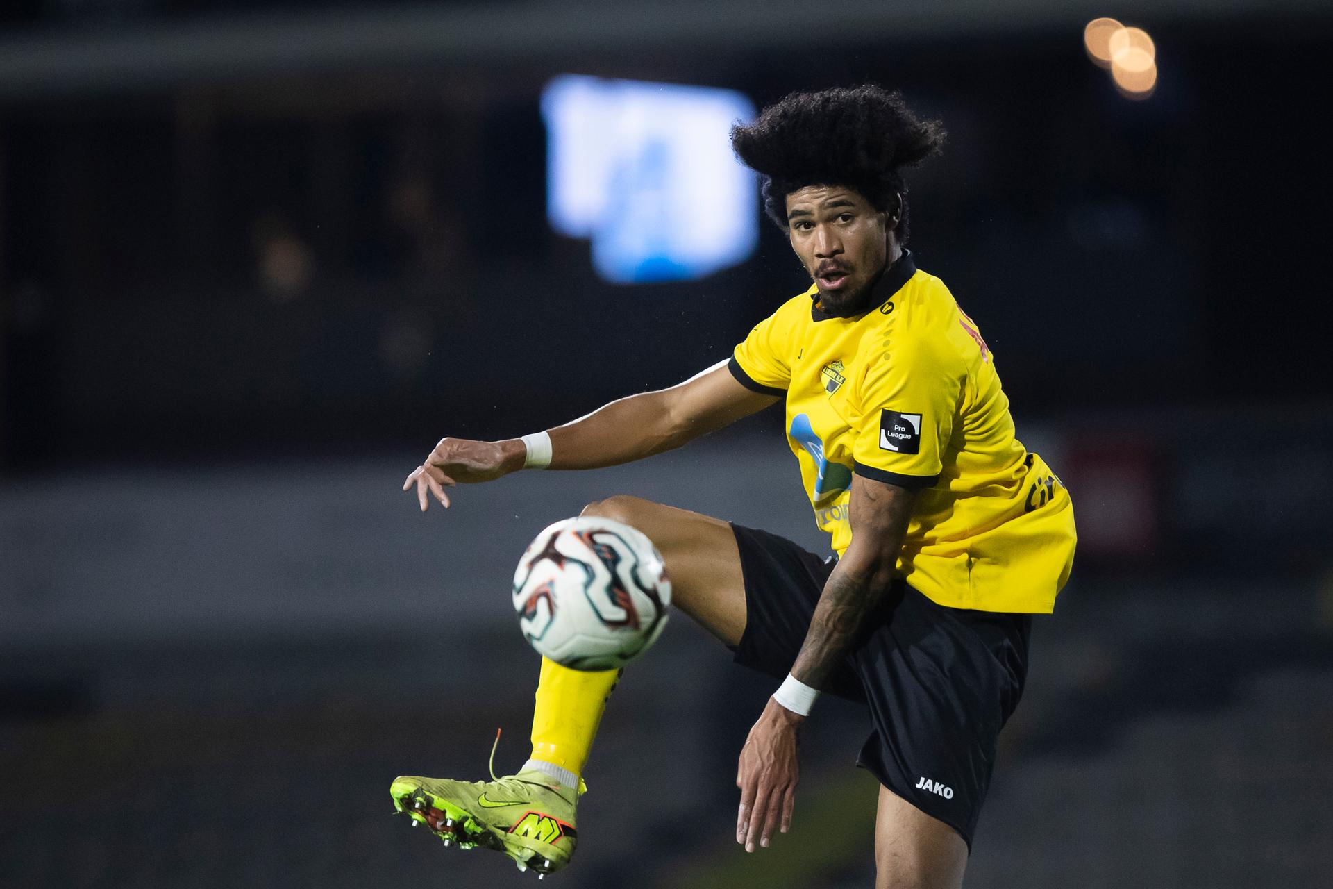 Lierse's Bryan Adinany pictured in action during a soccer game between Lierse SK and KV Kortrijk, Tuesday 16 December 2025 in Lier, on day 18 of the 2025-2026 'Challenger Pro League' 1B second division of the Belgian championship. BELGA PHOTO KRISTOF VAN ACCOM