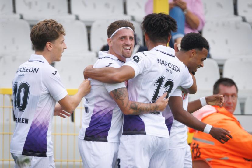 Anderlecht's Adriano Bertaccini celebrates after scoring during a soccer match between Cercle Brugge vs RSC Anderlecht, Sunday 03 August 2025 in Brugge, on day 2 of the 2025-2026 'Jupiler Pro League' first division of the Belgian championship. BELGA PHOTO KURT DESPLENTER
