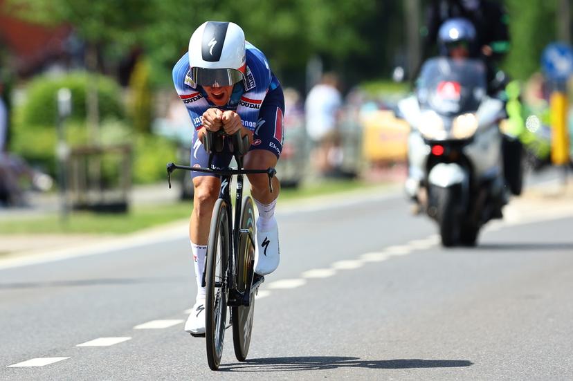 British Ethan Hayter of Soudal Quick-Step pictured in action during the third stage of the Baloise Belgium Tour cycling race, a 9,7km individual time trial from Tessenderlo to Ham, Friday 20 June 2025. The Baloise Belgium Tour takes place from 18 to 22 June. BELGA PHOTO DAVID PINTENS