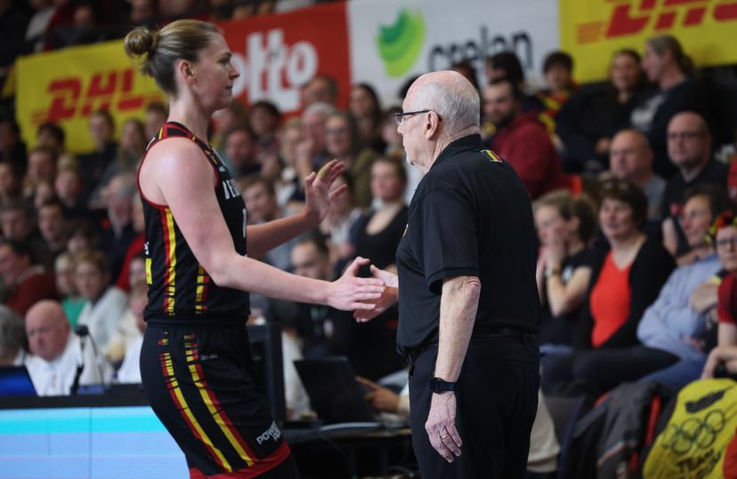 Belgium's Emma Meesseman and Belgium's head coach Mike Thibault pictured during a basketball game between Belgian national team the Belgian Cats and Azerbaijan, a qualification game (5/6) for the 2025 Eurobasket tournament, on Thursday 06 February 2025 in Oostende, Belgium. BELGA PHOTO VIRGINIE LEFOUR