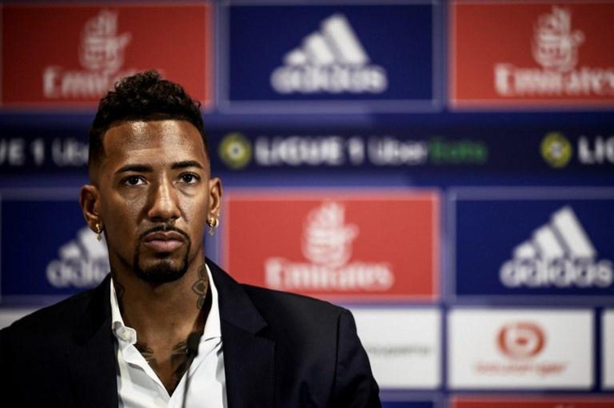 Olympique de Lyon (OL) French L1 football club's new recruit German defender Jerome Boateng looks on during his official presentation at the Groupama Stadium in Decines-Charpieu near Lyon, southeastern France, on August 25, 2021. Former Bayern Munich's defender Jerome Boateng joined Ligue 1 side Lyon after his contract with the German giants expired. Boateng, 32, a World Cup winner with Germany in 2014, has agreed a two-year deal with the French side. JEFF PACHOUD / AFP