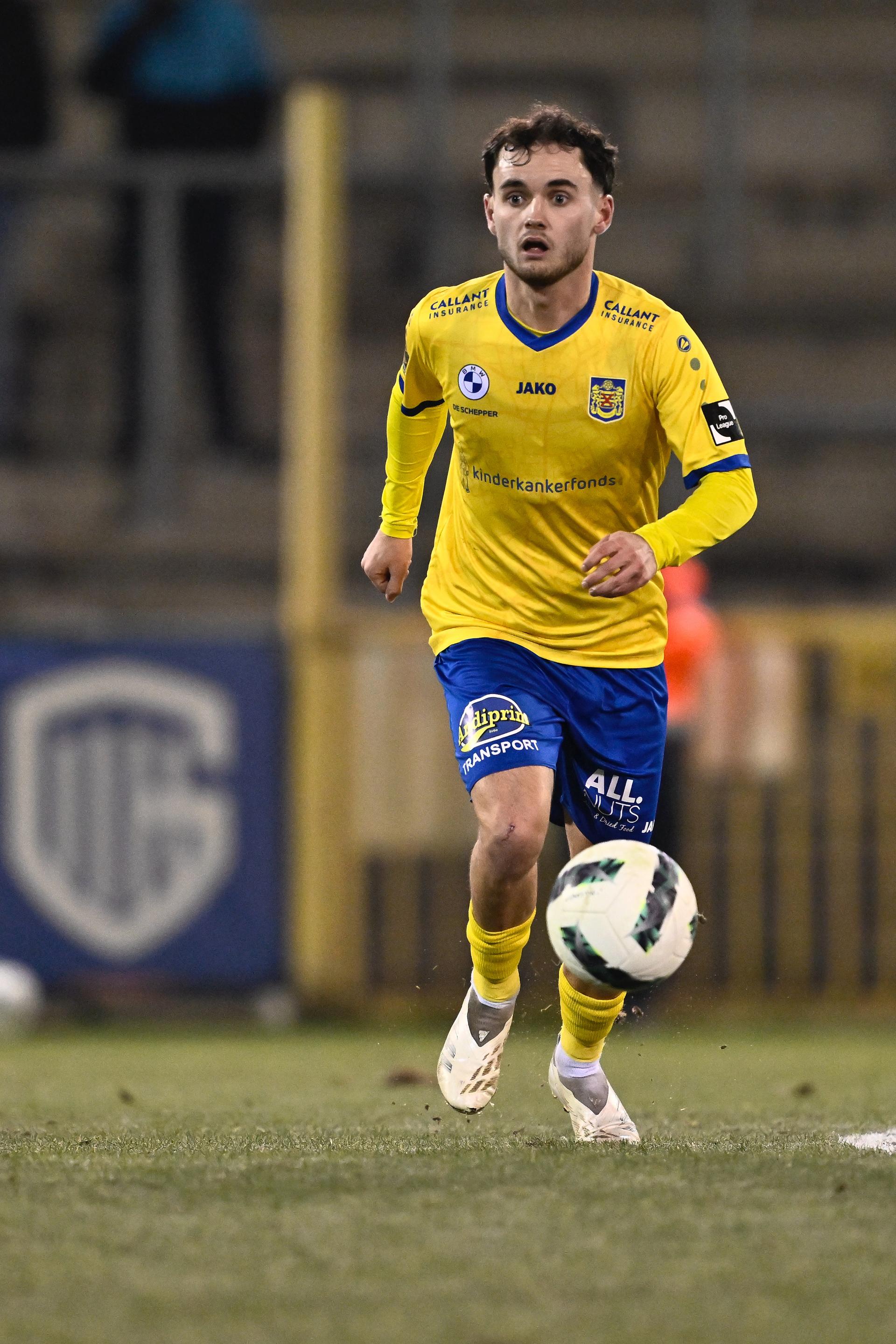 Beveren's Jannes Van Hecke pictured in action during a soccer match between Jong Genk and SK Beveren, Sunday 02 February 2025 in Geel, on day 20 of the 2024-2025 season of the 'Challenger Pro League' second division of the Belgian championship. BELGA PHOTO JOHAN EYCKENS