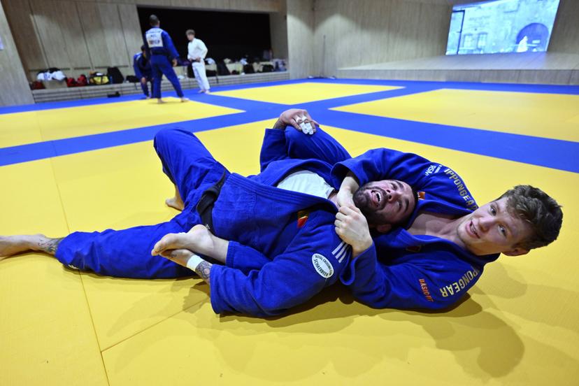 Belgian Toma Nikiforov and Belgian Matthias Casse pictured in action during a press moment of the Belgian selection for the upcoming European Championships judo, on Tuesday 15 April 2025 in Wilrijk. The euros are taking place in Podgorica, Montenegro from 23 to 27 April. BELGA PHOTO ERIC LALMAND