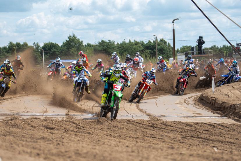 France's Romain Febvre (C) pictured in action during the motocross MXGP Grand Prix Flanders, race 15/20 of the FIM Motocross World Championship, Sunday 03 August 2025 in Lommel. BELGA PHOTO JONAS ROOSENS