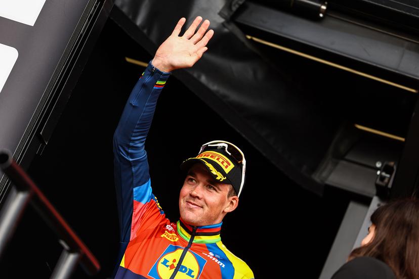 Danish Mads Pedersen of Lidl-Trek celebrates on the podium after winning the men elite 'Gent-Wevelgem - In Flanders Fields' one day cycling race, 250.3 km from Ieper to Wevelgem, Sunday 30 March 2025. BELGA PHOTO DAVID PINTENS