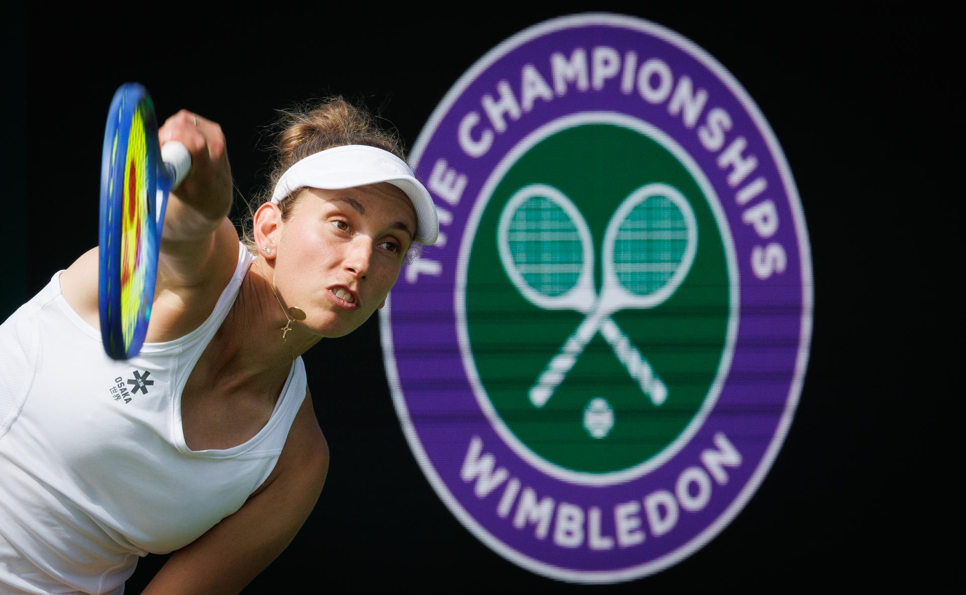 Belgian Elise Mertens pictured in action during the afternoon training session the 2025 Wimbledon grand slam tennis tournament at the All England Tennis Club, in south-west London, Britain, Thursday 26 June 2025. BELGA PHOTO BENOIT DOPPAGNE