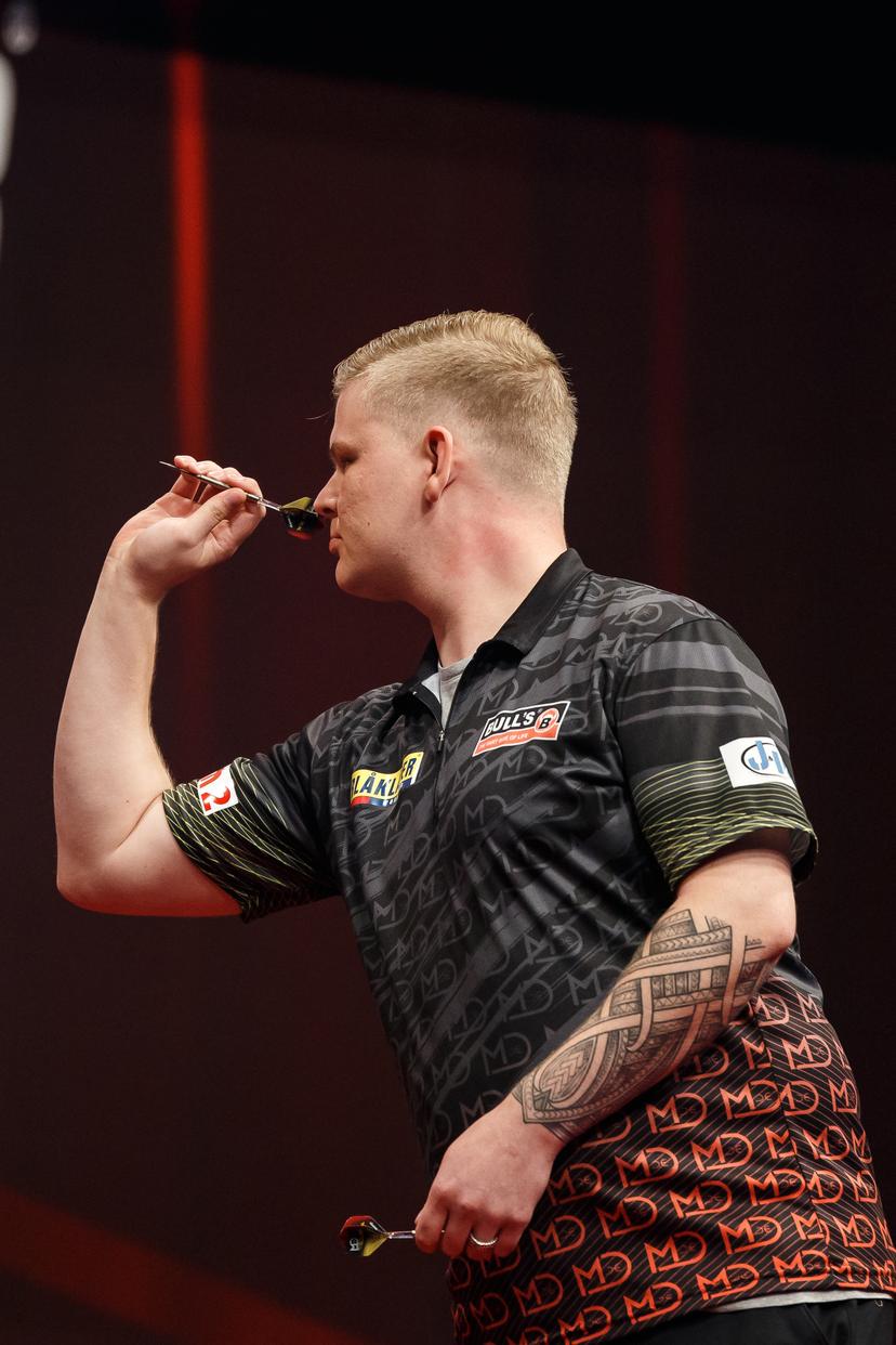 Belgian Mike De Decker pictured in action during the second day of the Belgian Darts Open, a tournament in the European Tour that takes places from September 23 until September 25 in Wieze, Saturday 24 September 2022. BELGA PHOTO JEF MATTHEE