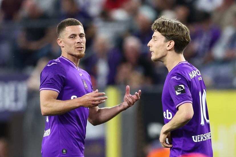 Anderlecht's Thorgan Hazard and Anderlecht's Yari Verschaeren pictured during a soccer match between RSC Anderlecht and Royale Union Saint-Gilloise, Saturday 10 May 2025 in Brussels, on day 8 (out of 10) of the Champions' Play-offs of the 2024-2025 'Jupiler Pro League' first division of the Belgian championship. BELGA PHOTO BRUNO FAHY