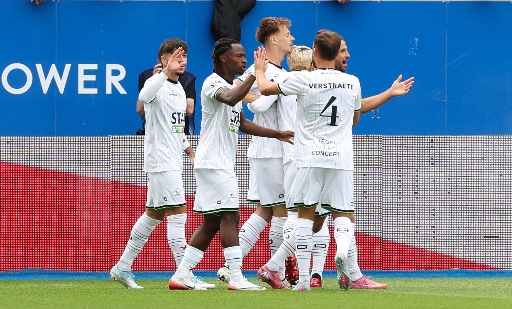 OHL's Mathieu Maertens celebrates after scoring during a soccer match between Oud-Heverlee Leuven and Sporting Charleroi, Sunday 27 July 2025 in Heverlee, on day 1 of the 2025-2026 'Jupiler Pro League' first division of the Belgian championship. BELGA PHOTO VIRGINIE LEFOUR