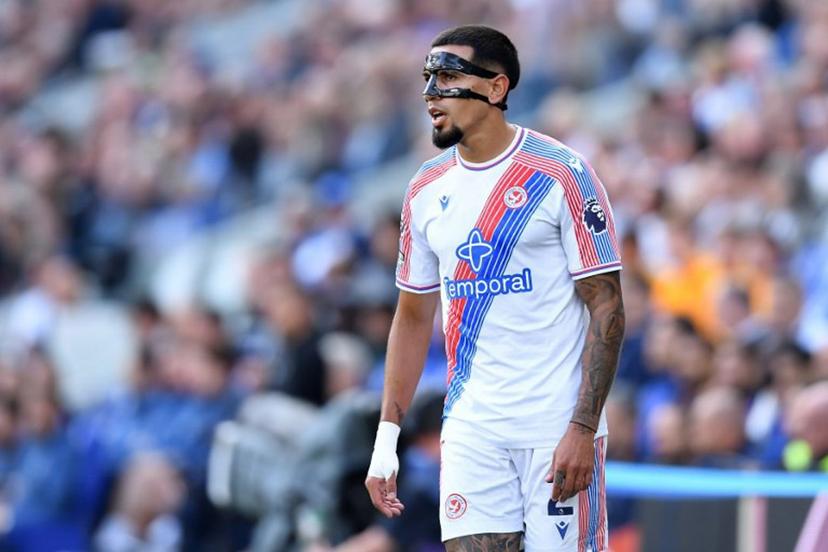 Crystal Palace's Colombian defender #02 Daniel Munoz wears a face protecting mask during the English Premier League football match between Everton and Crystal Palace at Hill Dickinson Stadium in Liverpool, north west England on August 22, 2026.  PETER POWELL / AFP