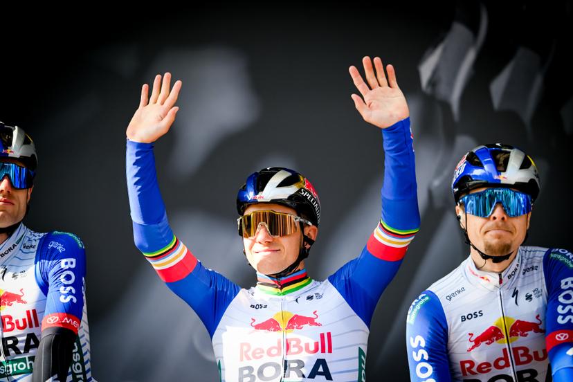 Belgian Remco Evenepoel of Red Bull-BORA-hansgrohe pictured at the start of the men elite race of the Liege-Bastogne-Liege UCI World Tour one day cycling race, 259,5km from Liege, over Bastogne to Liege, Sunday 26 April 2026. BELGA PHOTO MAARTEN STRAETEMANS