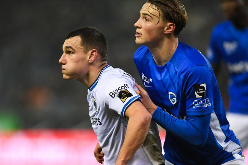 Club's Ferran Jutgla and Genk's Matte Smets pictured in action during a soccer game between KRC Genk and Club Brugge KV, Wednesday 05 February 2025 in Brugge, the return in the 1/2 finals of the 'Croky Cup' Belgian soccer cup. BELGA PHOTO JILL DELSAUX