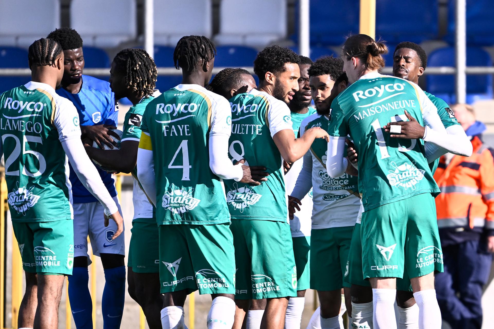 Raal La Louviere's Liongola Baininwa celebrates after scoring during a soccer match between KRC Genk and Union Saint-Gilloise, Saturday 15 March 2025 in Genk, on day 30 of the 2024-2025 season of the 'Jupiler Pro League' first division of the Belgian championship. BELGA PHOTO JOHAN EYCKENS