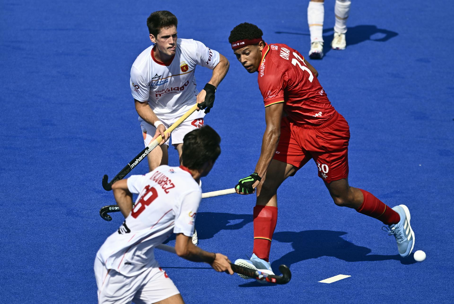 Belgium's Nelson Onana pictured in action during a hockey game between Spain and the Belgian national team Red Lions, match 3/3 in the pool stage of the 2025 men's European championships, Tuesday 12 August 2025 in Monchengladbach, Germany. BELGA PHOTO ERIC LALMAND