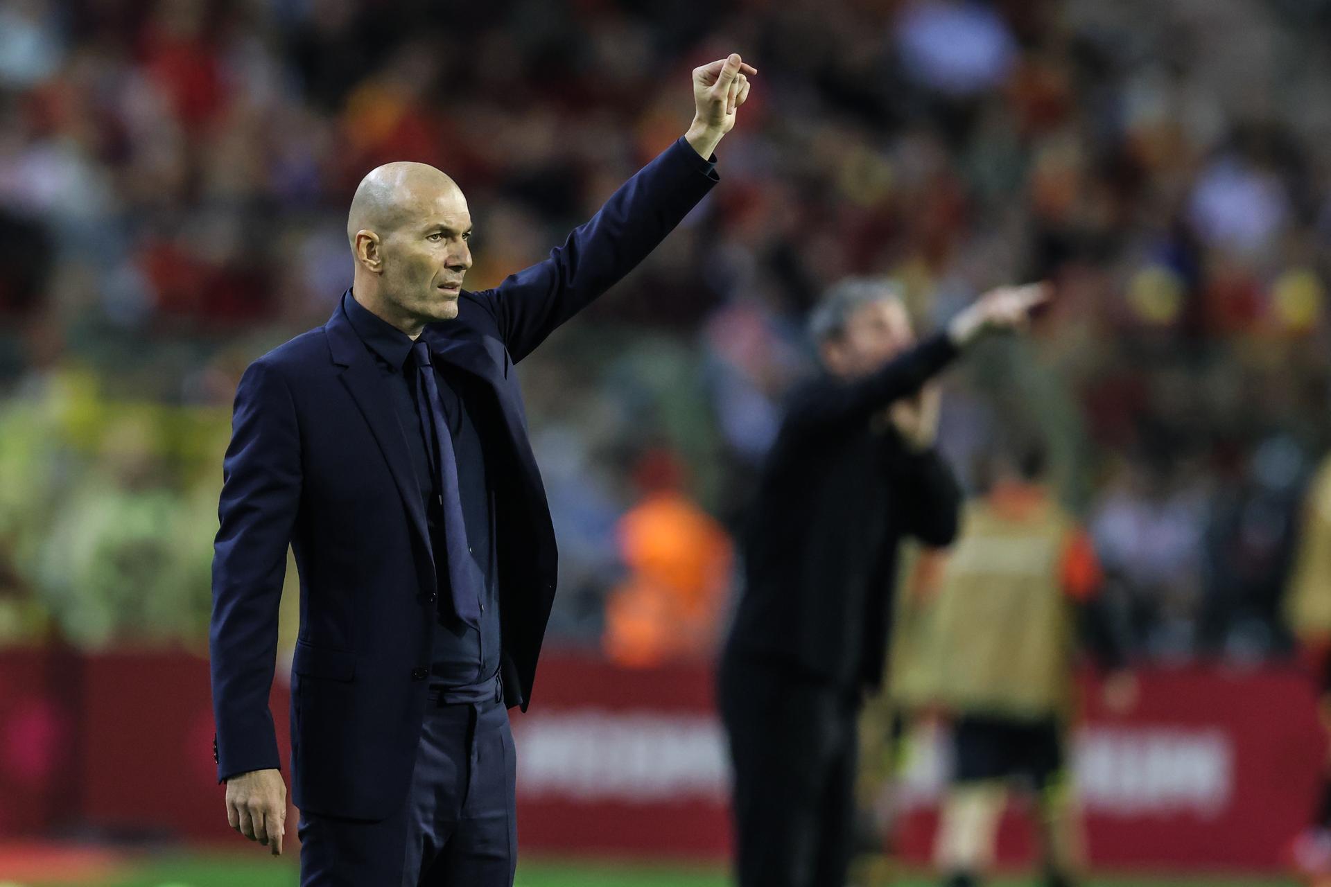 France's head coach Zinedine Zidane gestures during a soccer game between Belgian national team Red Devils and France, on Monday 28 September 2026  in Brussels, the second game of the UEFA Nations League group stage. BELGA PHOTO BRUNO FAHY