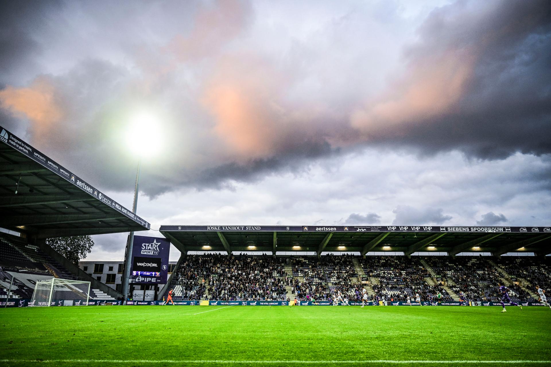 The Olympisch Stadion pictured during a friendly soccer match between Beerschot VA and Italian team Venezia, Saturday 02 August 2025 in Antwerp. Beerschot VA is preparing for the 2025-2026 season in the Challenger Pro League, the second division of the Belgian championship. BELGA PHOTO TOM GOYVAERTS