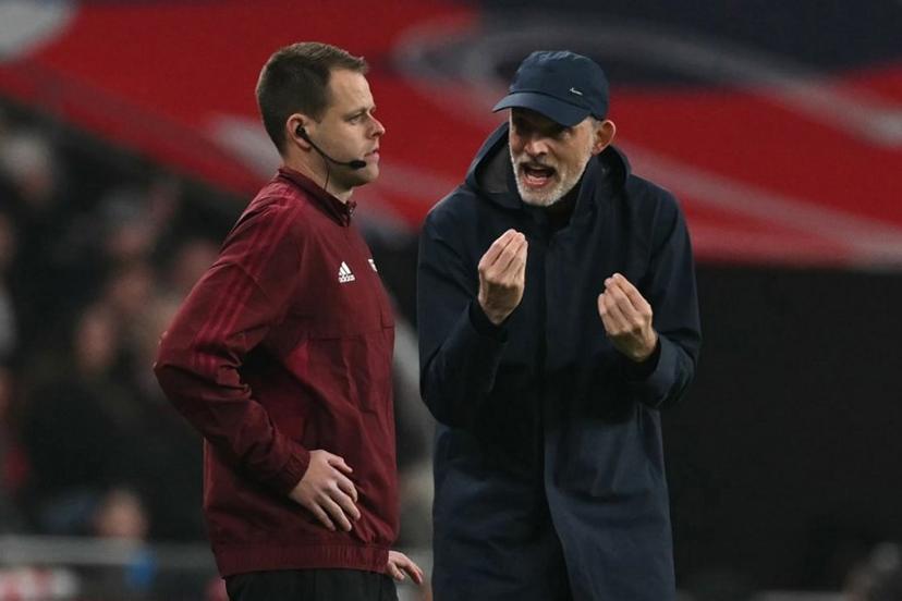 England's German head coach Thomas Tuchel (R) appeals to the Israeli fourth official Yigal Frid (L) during the 2026 World Cup Group K qualifier football match between England and Latvia, at Wembley stadium, in London, on March 24, 2025.   Glyn KIRK / AFP