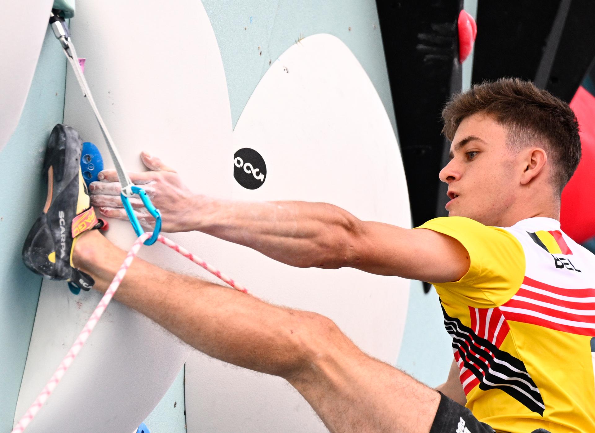 Belgian climber Hannes Van Duysen pictured in action during the men's Lead semi-final of the sport climbing event at the Paris 2024 Olympic Games, on Wednesday 07 August 2024 in Paris, France. The Games of the XXXIII Olympiad are taking place in Paris from 26 July to 11 August. The Belgian delegation counts 165 athletes competing in 21 sports. BELGA PHOTO JASPER JACOBS