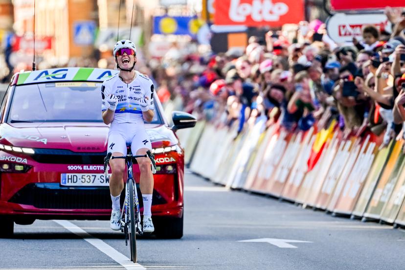Dutch Demi Vollering of FDJ United-SUEZ celebrates as she crosses the finish line at the women elite race of the Liege-Bastogne-Liege UCI World Tour one day cycling race, 156km from Bastogne to Liege, Sunday 26 April 2026. BELGA PHOTO ERIC LALMAND