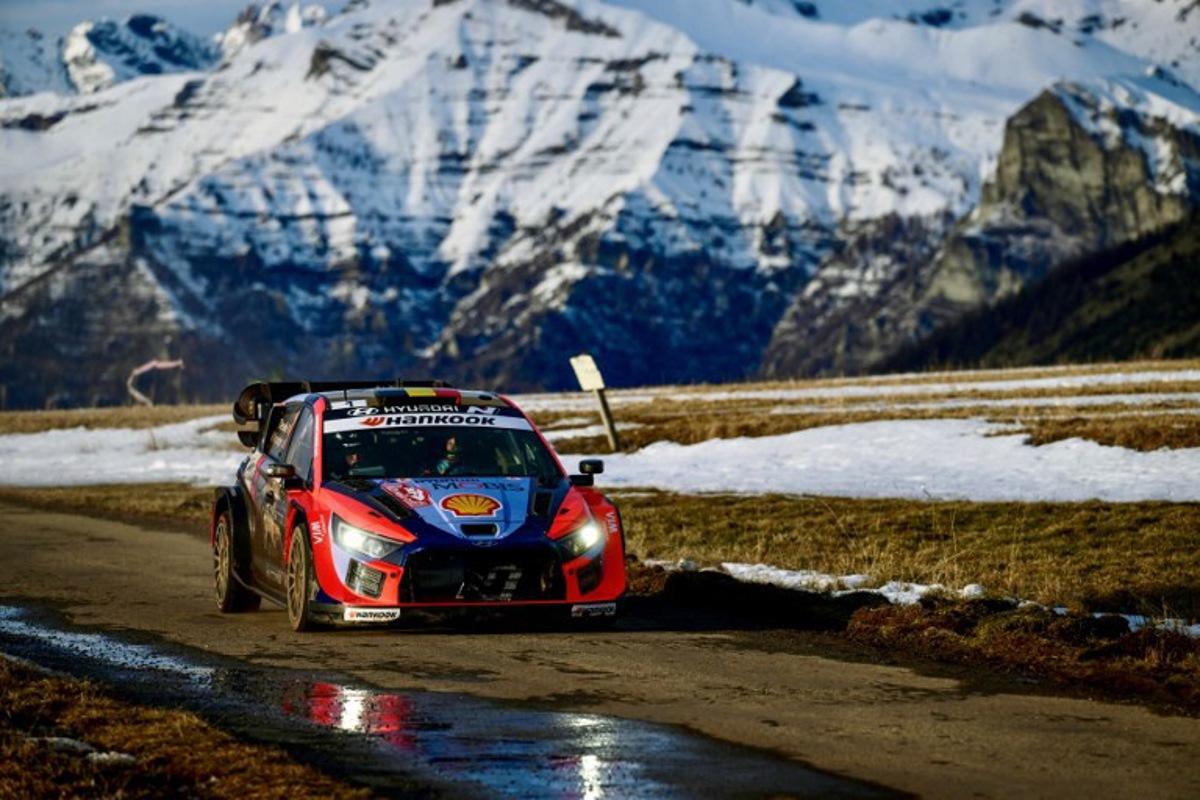 Hyundai Shell Mobis World Rally Team's Belgian driver Thierry Neuville and Belgian co-driver Martijn Wydaeghe steer their Hyundai i20 N Rally1 during the Stage 8 of the 93rd WRC Monte-Carlo Rally between Saint-Leger-Les-Melezes and La Batie-Neuve near Gap on January 24, 2025.  OLIVIER CHASSIGNOLE / AFP