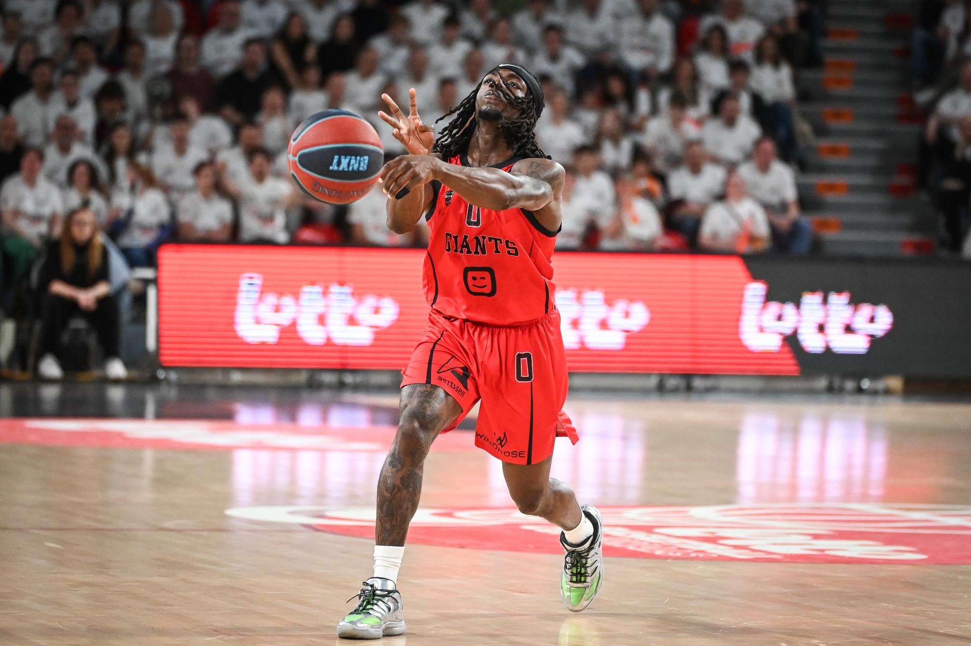 Antwerp's Rasheed Bello pictured in action during a basketball match between Antwerp Giants and Leuven Bears, Sunday 22 March 2026 in Charleroi, the final of the men's Belgian 2026 Basketball Cup. BELGA PHOTO ELIAS ROM