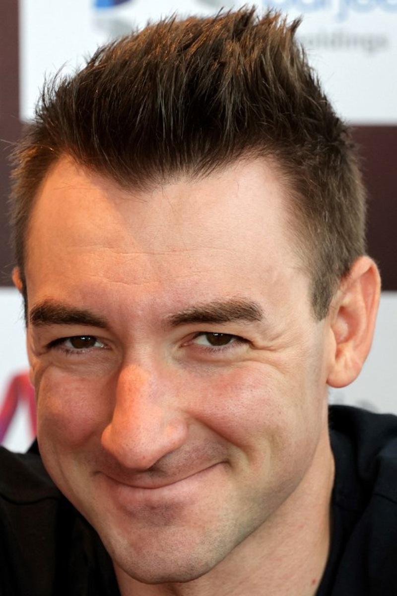 Ineos Grenadiers' Italian rider Elia Viviani attends a press conference on the eve of the start of the UAE cycling tour in Abu Dhabi on February 19, 2023.  Giuseppe CACACE / AFP