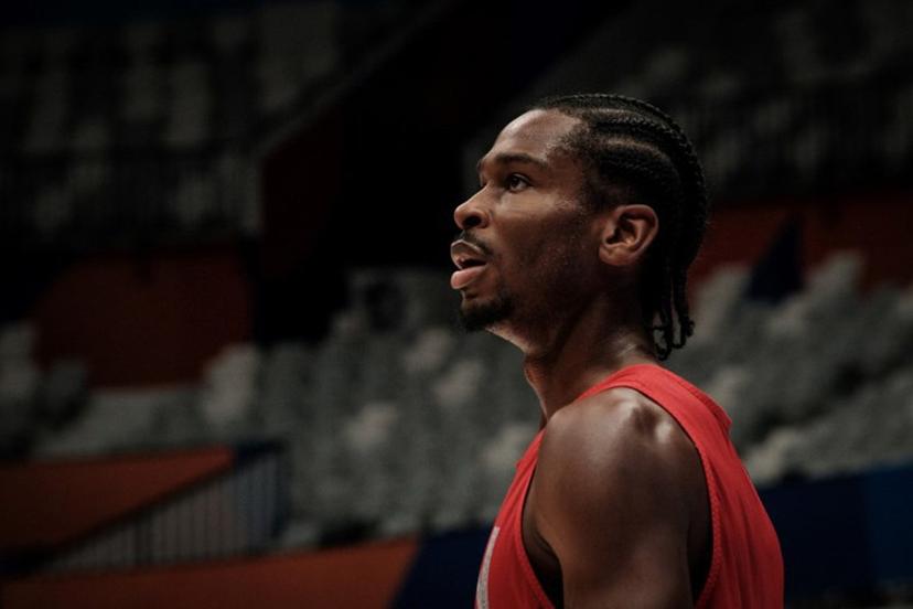 Canada's Shai Gilgeous-Alexander attends a training session at Indonesia Arena in Jakarta on August 23, 2023, two days before their FIBA Basketball World Cup match against France.  Yasuyoshi CHIBA / AFP
