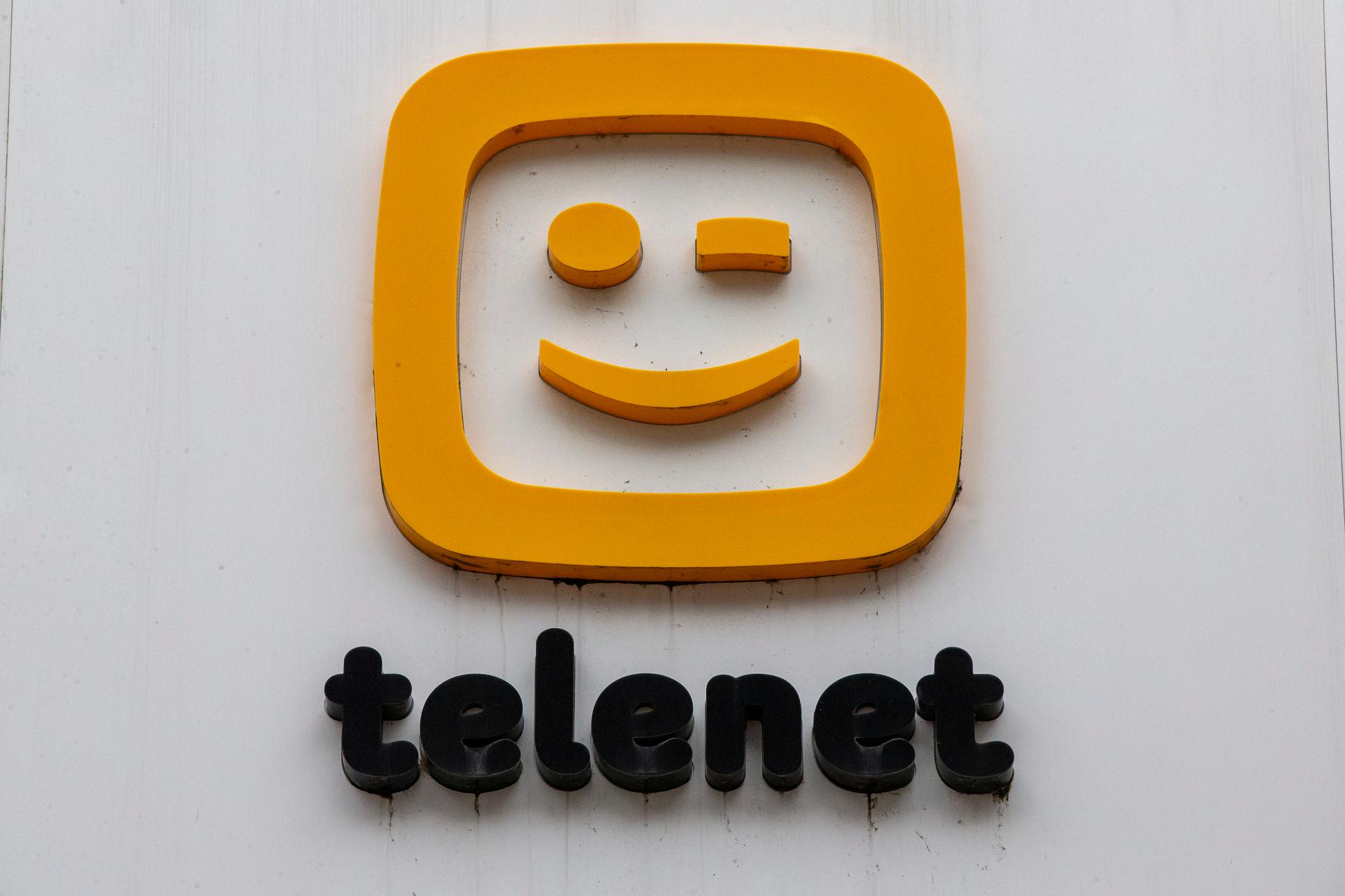Illustration picture shows the logo of telenet in the Nieuwstraat/ Rue Neuve shopping street in Brussels, Saturday 18 February 2023. BELGA PHOTO NICOLAS MAETERLINCK