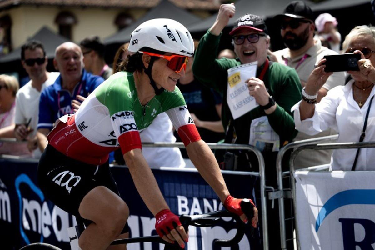 UAE Italian rider Elisa Longo Borghini arrives at the pre-stage presentation ahead of the 9th stage of the Giro d'Italia Women 2026 between Saluzzo and Saluzzo in Saluzzo on June 7, 2026. MARCO BERTORELLO / AFP