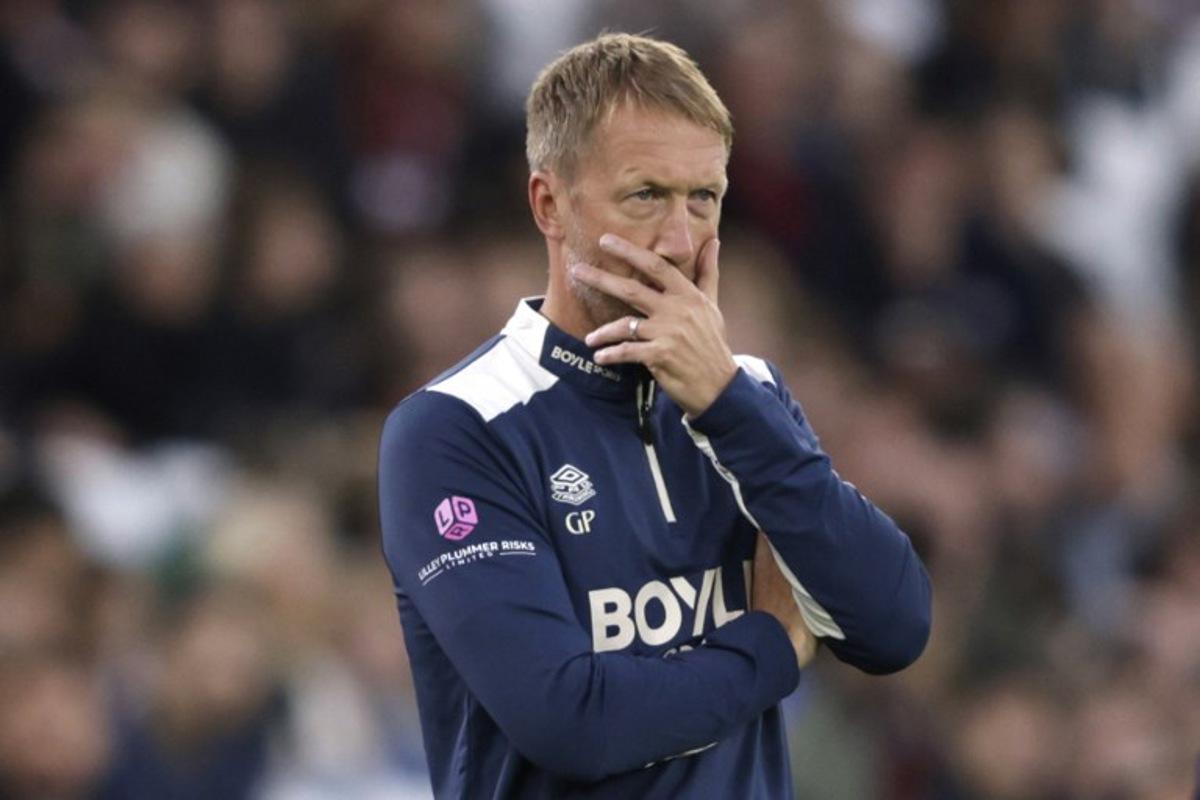 West Ham United's English head coach Graham Potter looks on the touchline withe the score at 0-3 in the second half during the English Premier League football match between West Ham United and Tottenham Hotspur at the London Stadium, in London on September 13, 2025. Ian Kington / AFP