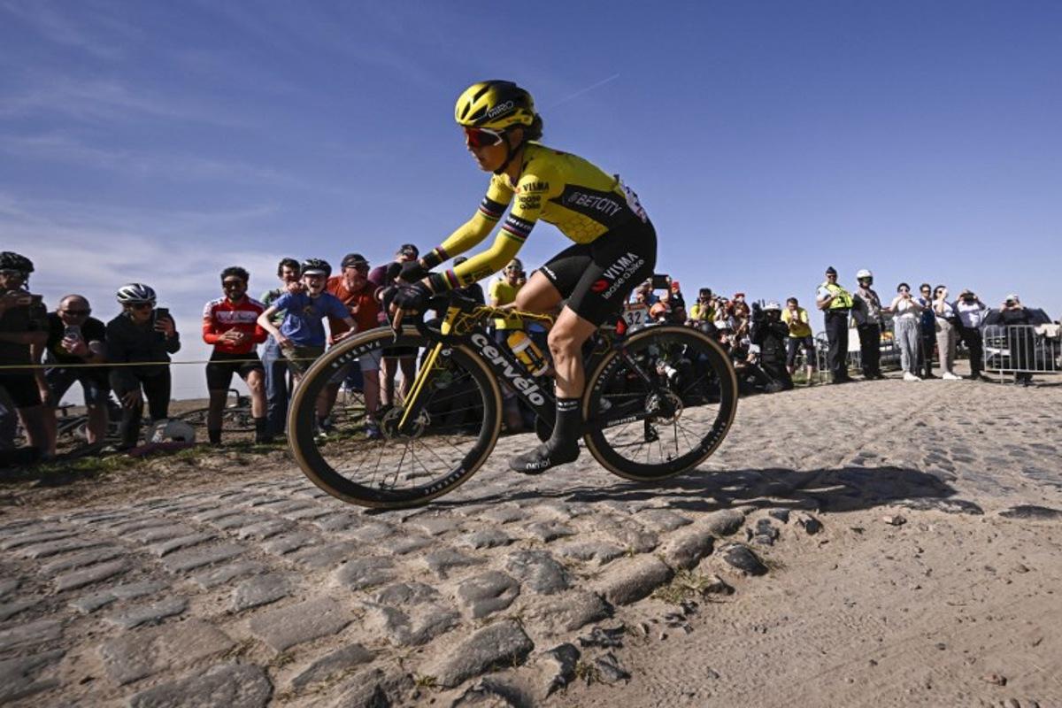 Team Visma-Lease a Bike's French rider Pauline Ferrand Prevot cycles in a breakaway during the fifth edition of the Paris-Roubaix women's race, 148,5 km between Denain and Roubaix, northern France on April 12, 2025. JULIEN DE ROSA / AFP
