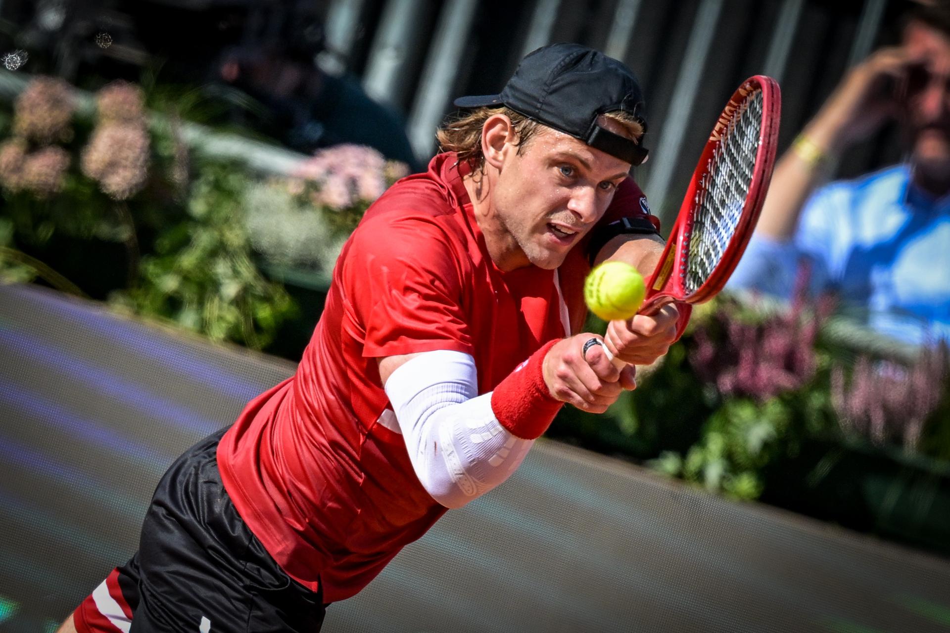 Belgian Zizou Bergs pictured in action during a tennis match between Austrian Rodionov and Belgian Bergs, the fourth rubber in the tie between Austria and Belgium, qualifiers for the Davis Cup tournament, on Saturday 19 September 2026 in Vienna, Austria. BELGA PHOTO DAVID PINTENS