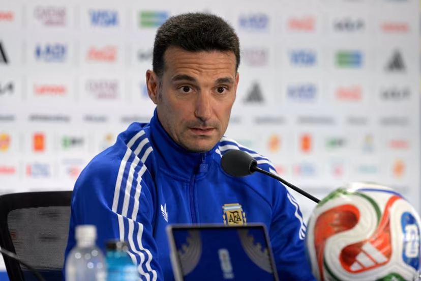 Argentina's head coach Lionel Scaloni gives a press conference at the Kansas City Stadium in Kansas City on July 10, 2026, on the eve of the 2026 World Cup football match between Argentina and Switzerland. JUAN MABROMATA / AFP