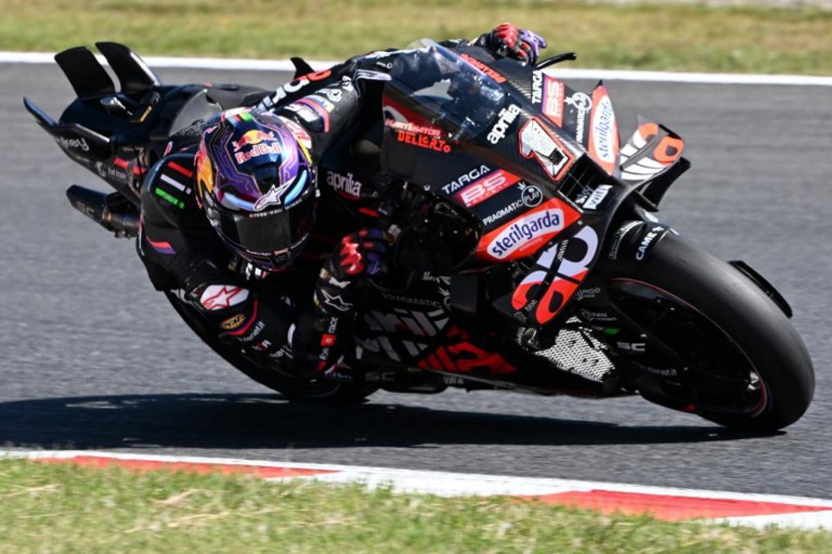 Aprilia Racing rider Jorge Martin of Spain rides his motorcycle during the MotoGP class practice session of the Japanese MotoGP Grand Prix at Mobility Resort Motegi in Motegi, Tochigi prefecture on September 27, 2025. Toshifumi KITAMURA / AFP