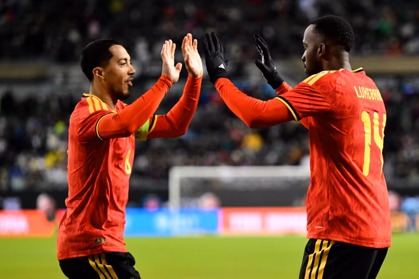 Belgium's Youri Tielemans and Belgium's Dodi Lukebakio pictured during a friendly soccer game between the Mexican national team and Belgian national soccer team Red Devils in Chicago, on Wednesday 01 April 2026, in preparation for the 2026 World Cup. BELGA PHOTO DIRK WAEM