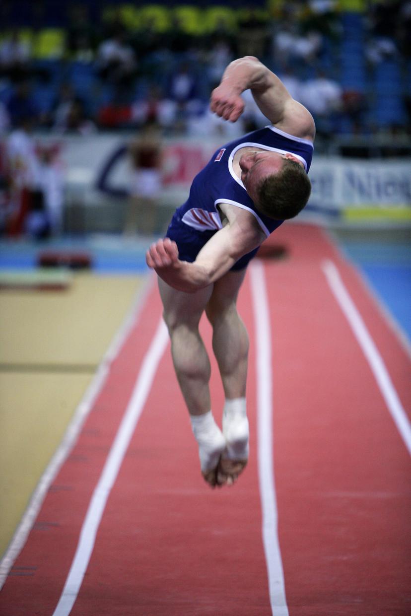 20060429, GENT, BELGIUM: Illustration picture duirng the final of the Cup of Flanders of Synchronized Trampoline / tumbling in Gent, Saturday 29 April 2006. BELGA PHOTO LIEVEN VAN ASSCHE