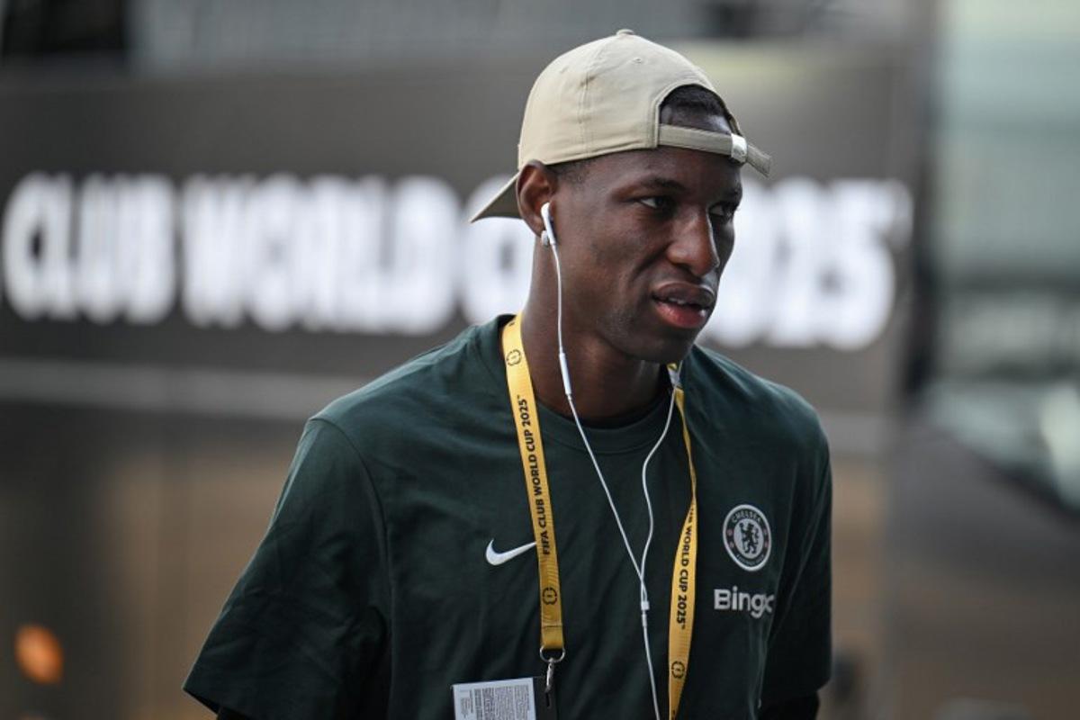 Chelsea's Senegalese striker #15 Nicolas Jackson arrives at the stadium ahead of the FIFA Club World Cup 2025 semifinal football match between Brazil's Fluminense and England's Chelsea at the MetLife stadium in East Rutherford, New Jersey on July 8, 2025. ANGELA WEISS / AFP