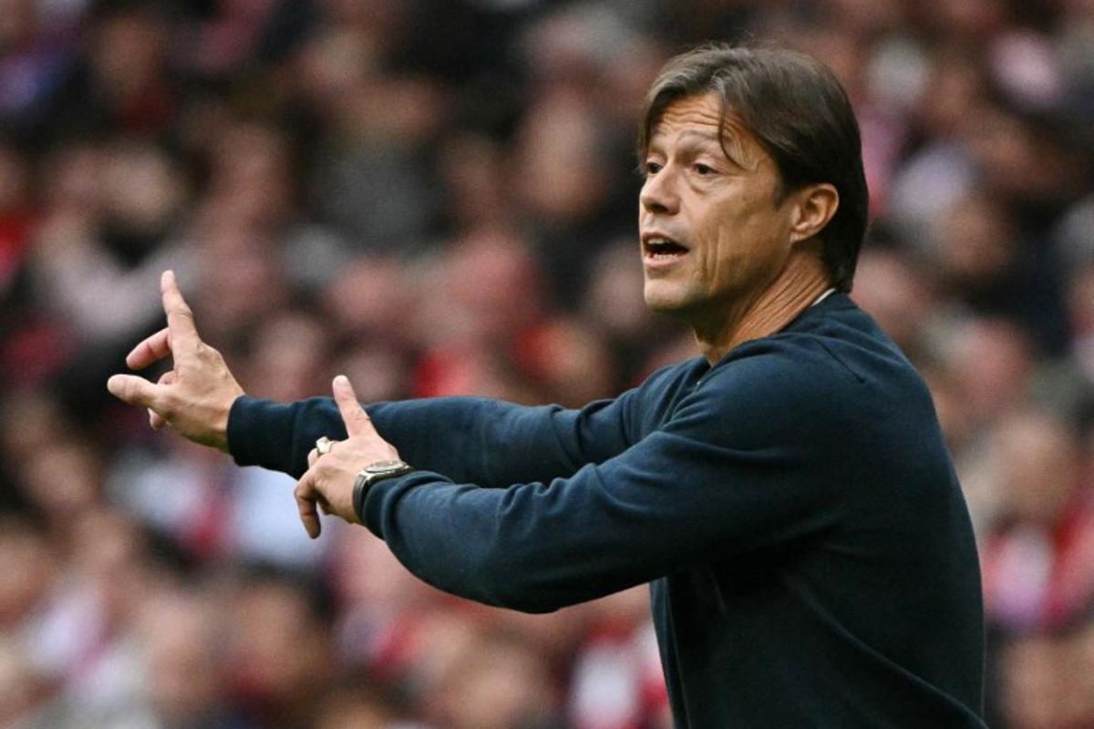 Sevilla's Argentine coach Matias Almeyda gestures during the Spanish League football match between Club Atletico de Madrid and Sevilla FC at Metropolitano Stadium in Madrid on November 1, 2025. JAVIER SORIANO / AFP