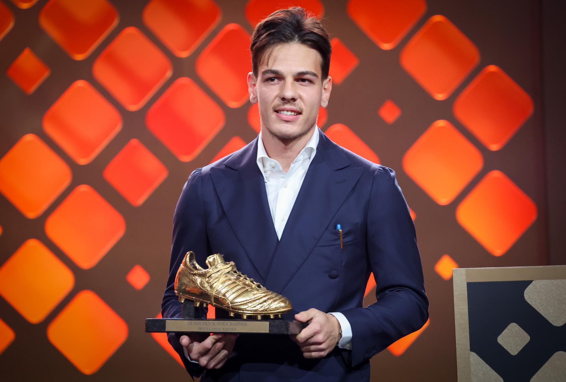 Former Club Brugge player Ardon Jashari wins the 'Golden Shoe' during the 72nd edition of the 'Golden Shoe' award ceremony, in Middelkerke, Sunday 11 January 2026. The Golden Shoe (Gouden Schoen / Soulier d'Or) is an award for the best soccer player of the Belgian Jupiler Pro League championship during the calendar year 2025. BELGA PHOTO KURT DESPLENTER