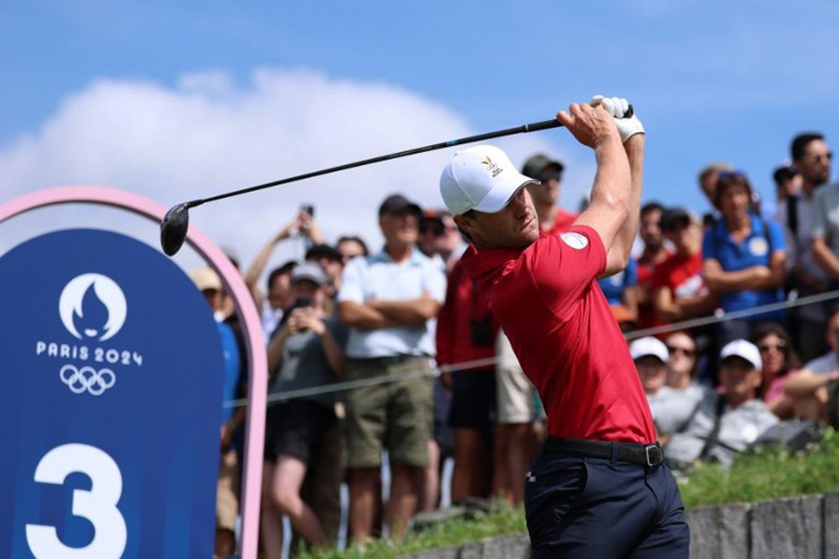 Belgium's Thomas Detry competes in round 4 of the men's golf individual stroke play of the Paris 2024 Olympic Games at Le Golf National in Guyancourt, south-west of Paris on August 4, 2024. Emmanuel DUNAND / AFP