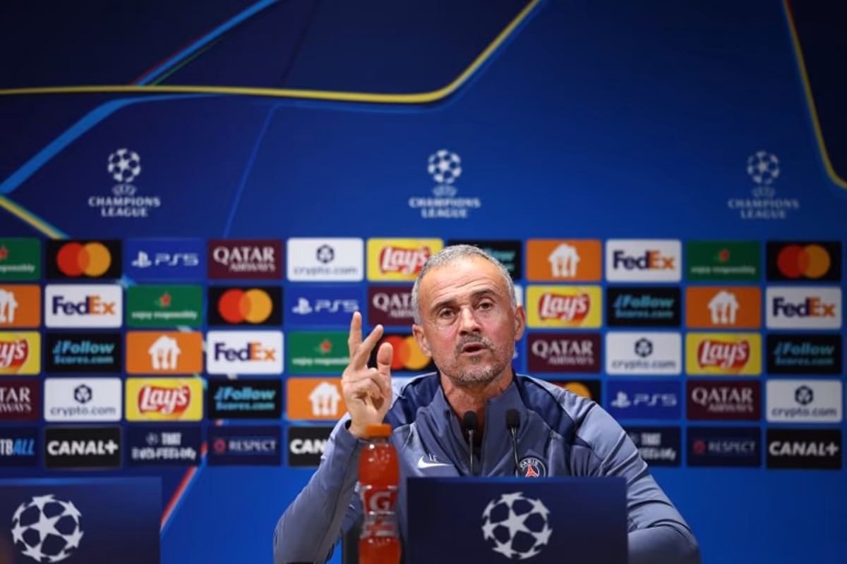 Paris Saint-Germain's Spanish headcoach Luis Enrique speaks during a press conference at the Campus Paris Saint-Germain in Poissy, in the western outskirts of Paris, on November 3, 2025, on the eve of the UEFA Champions League first round day 4 football match between Paris Saint-Germain and FC Bayern Munich.  FRANCK FIFE / AFP