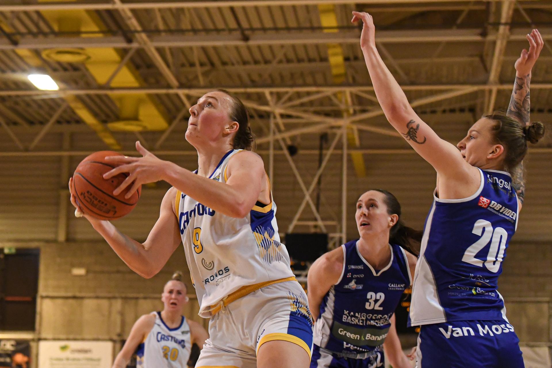 Castors' Marie Vervaet and Mechelen's Lea Debeljak pictured in action during a basketball match between Royal Castors Braine and Kangoeroes Mechelen, Tuesday 22 April 2025, in Braine-l'Alleud, a 3rd leg best-of-3 game in the play-offs finals of the Women's Top Division Belgian basketball competition. BELGA PHOTO JILL DELSAUX